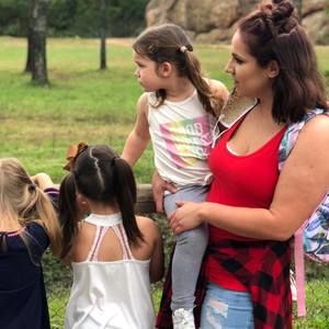 Meet your Posher, Janelle